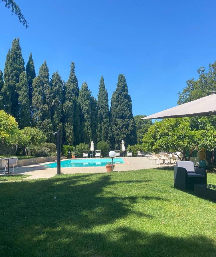 B&B Villa Il Poggetto Venturina Terme Luaran gambar