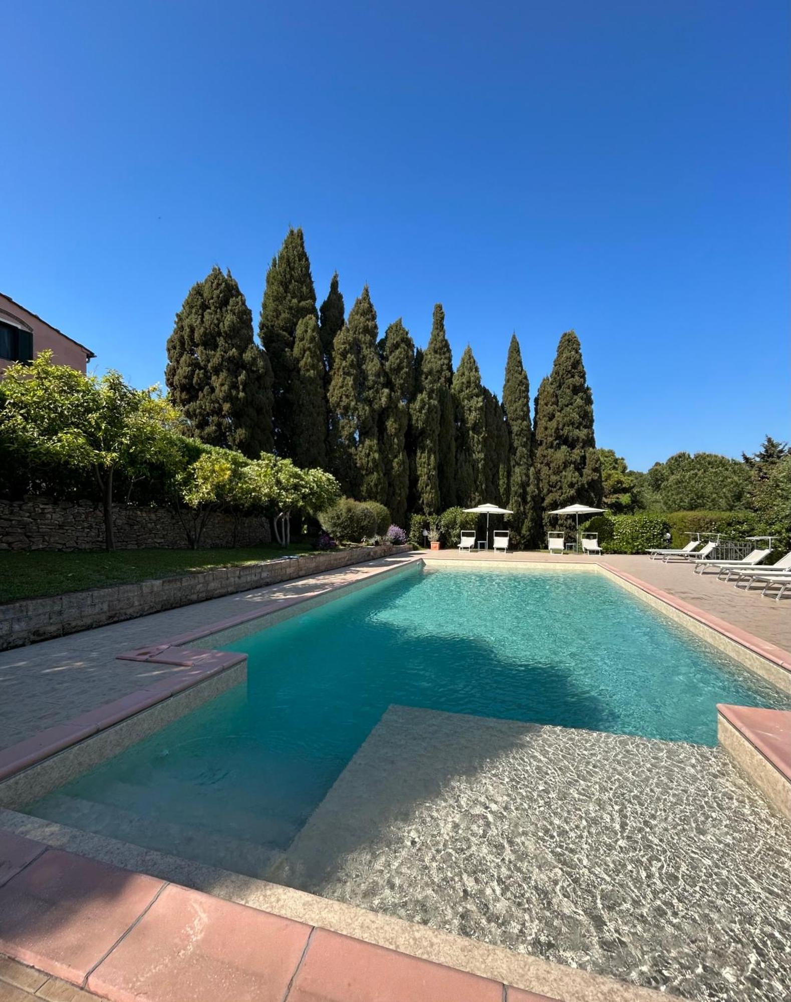 B&B Villa Il Poggetto Venturina Terme Luaran gambar