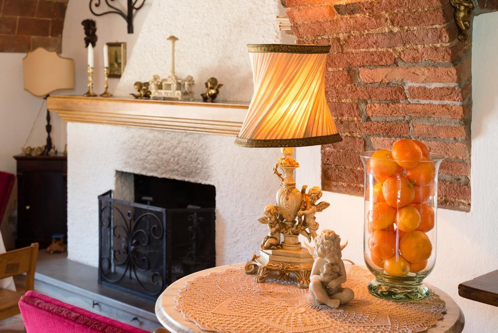 B&B Villa Il Poggetto Venturina Terme Luaran gambar