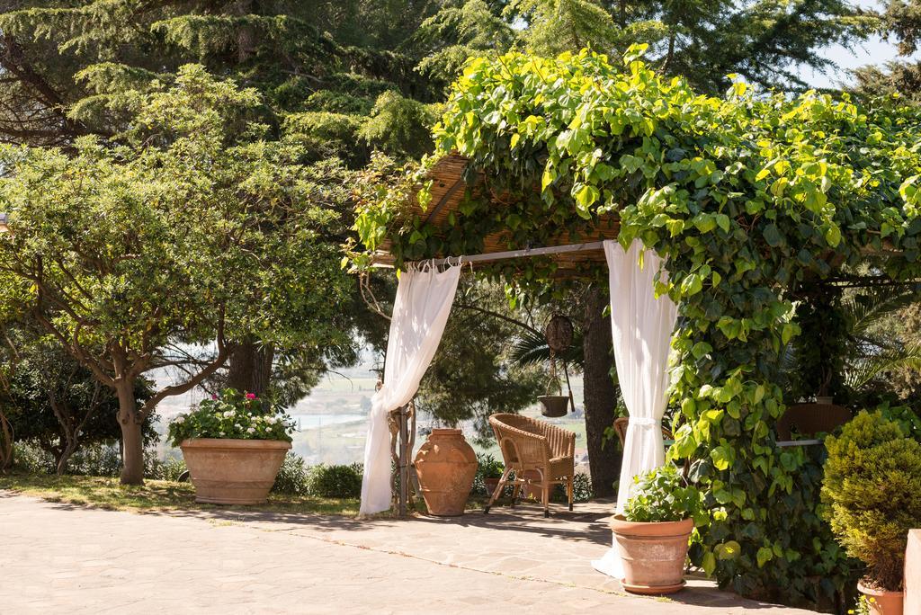 B&B Villa Il Poggetto Venturina Terme Luaran gambar